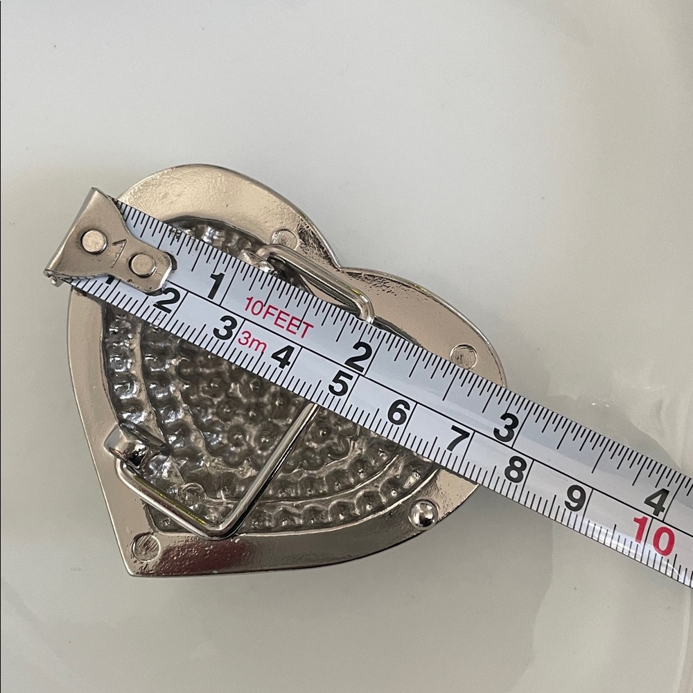 Silver Heart Crystal Belt Buckle - Picture 5 of 6